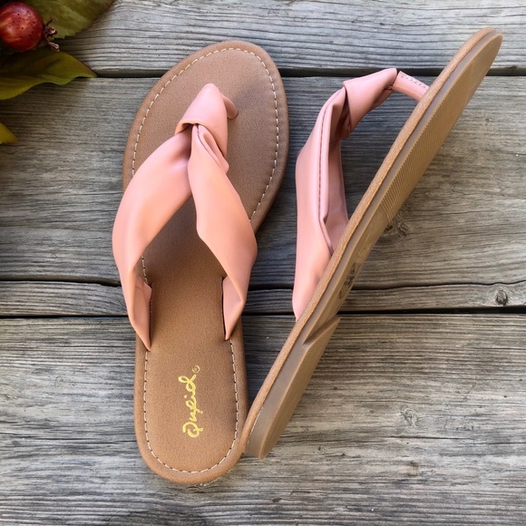 Pink padded flip flops - Picture 4 of 6
